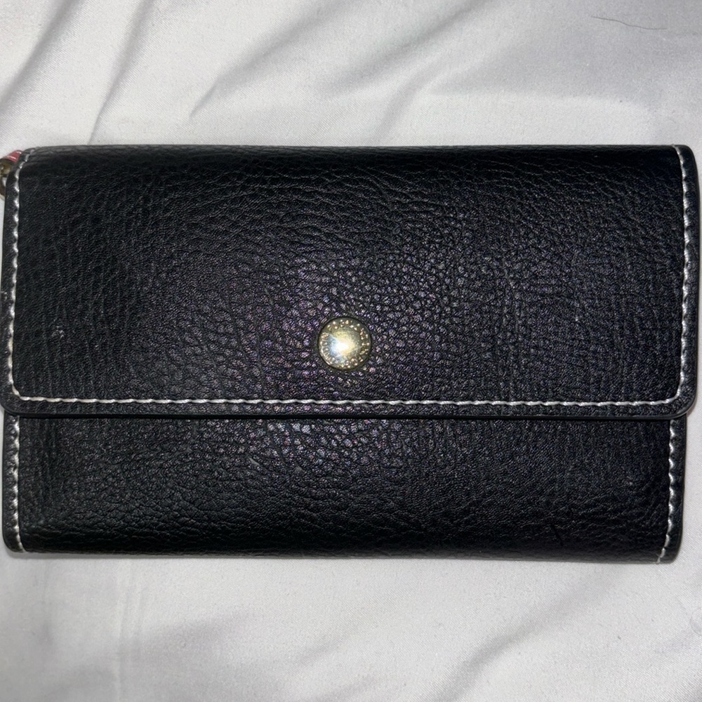 London Fog Leather Wallet with Red Leather Interior